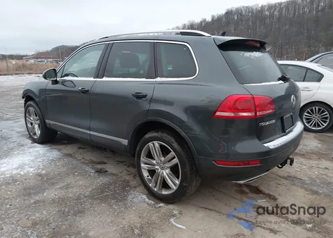 2013 Volkswagen Touareg Tdi Executive from USA, damaged, VIN WVGEP9BP1DD003516